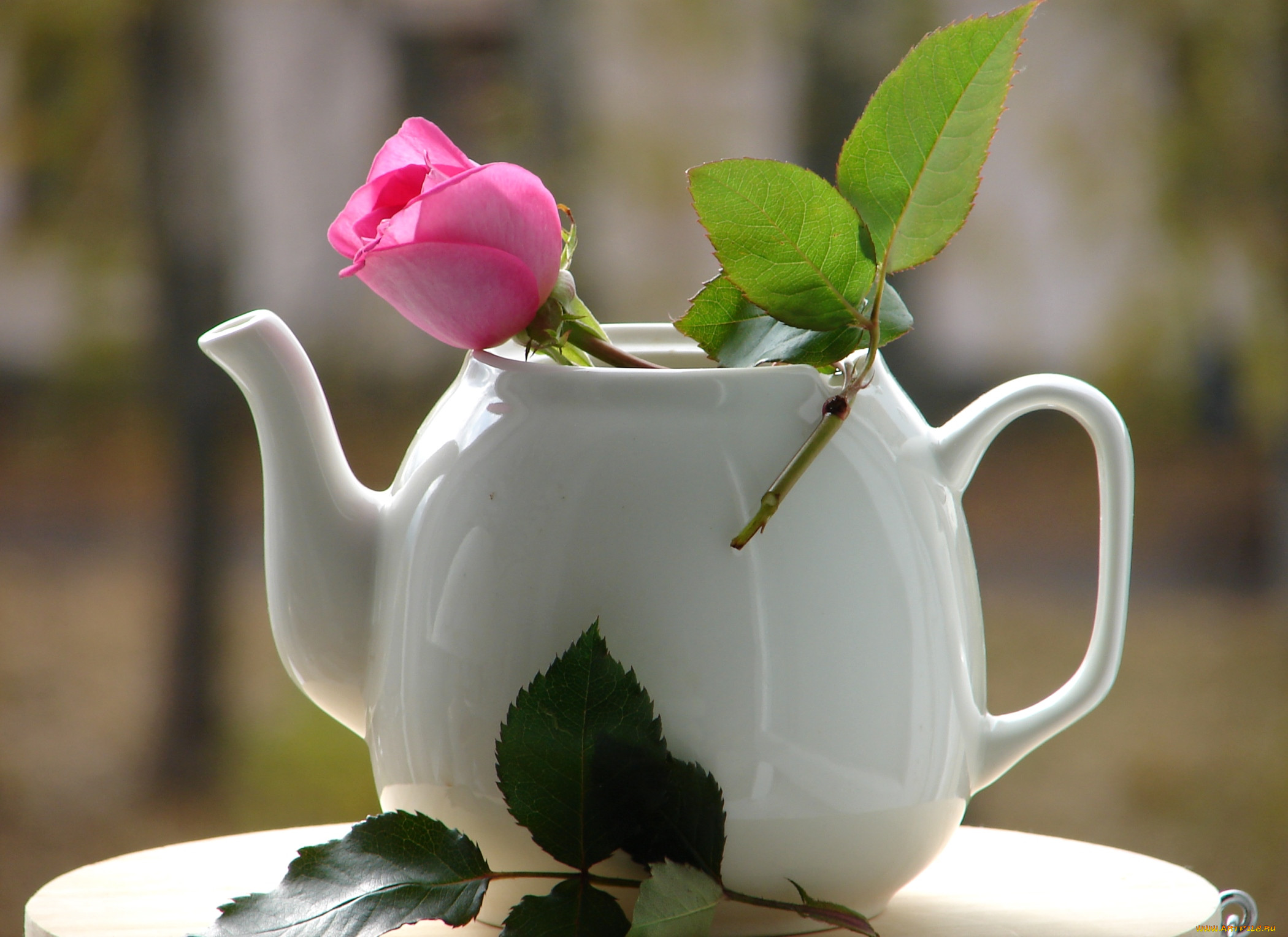 День начался с цветов. Открытки доброе утро. Доброе утро чайник. Открытки с добрым утром с чайником. С добрым утром чайник.